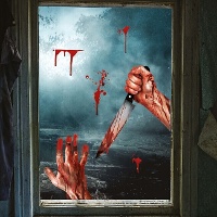 Décoration adhésive pour fenêtre représentant une scène de massacre sanglant de 35 x 25 cm - 1 unité