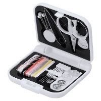 Kit de couture de voyage blanc