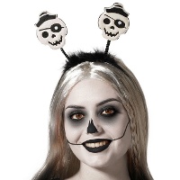 Bandeau avec des crânes de pirate