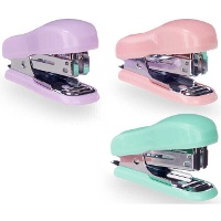 Agrafeuse aux couleurs assorties avec 500 agrafes - 1 unité