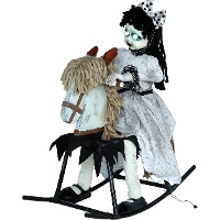 Poupée sur cheval à bascule avec lumière, son et mouvement de 70 cm