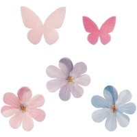Galettes de fleurs colorées et de papillons